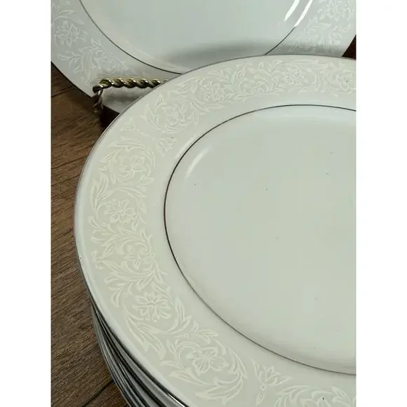 6 Carlton Japan 303 Plymouth White Embossed Silver Trim Bread & Butter Plates - Picture 2 of 4